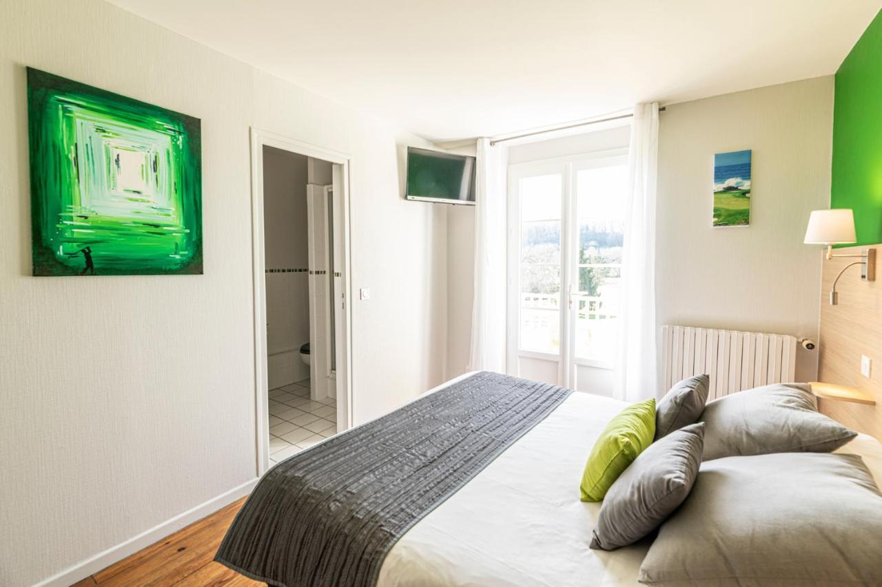 Hotel Helios - Golf Salies-de-Béarn Eksteriør bilde
